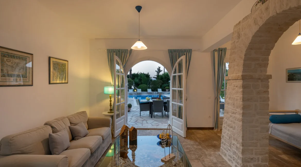 buy-a-seafront-villa-in-corfu-18656363_29