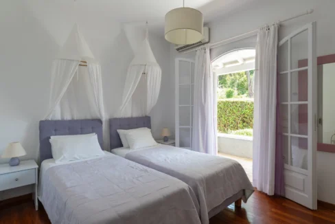 buy-a-seafront-villa-in-corfu-18656363_33