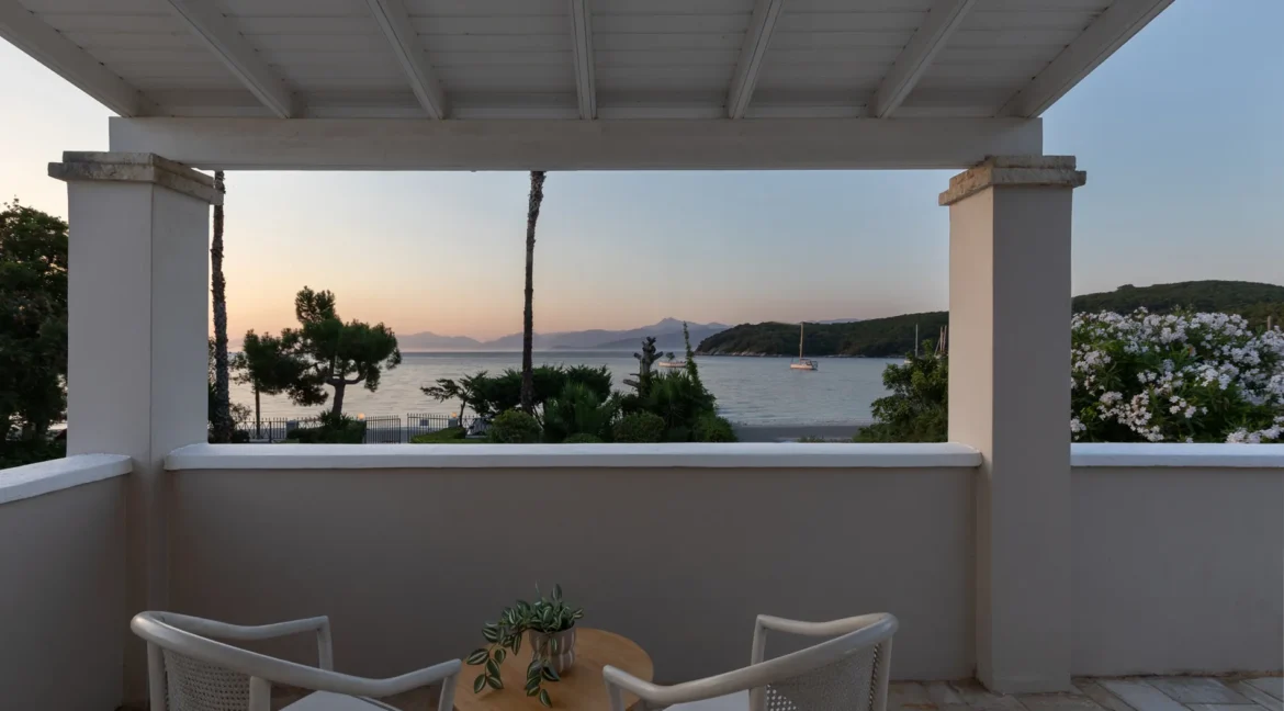 buy-a-seafront-villa-in-corfu-18656363_37