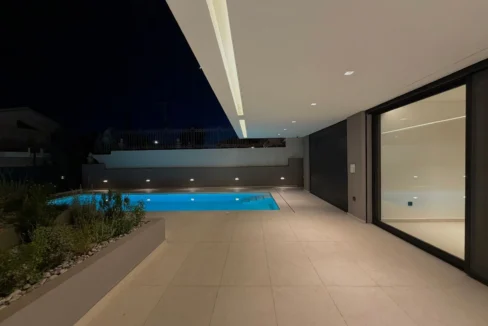 invest-in-a-property-in-athens-91309143_04