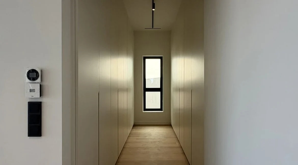 invest-in-a-property-in-athens-91309143_15