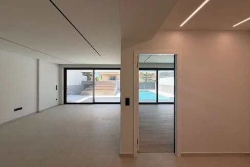 invest-in-a-property-in-athens-91309143_17