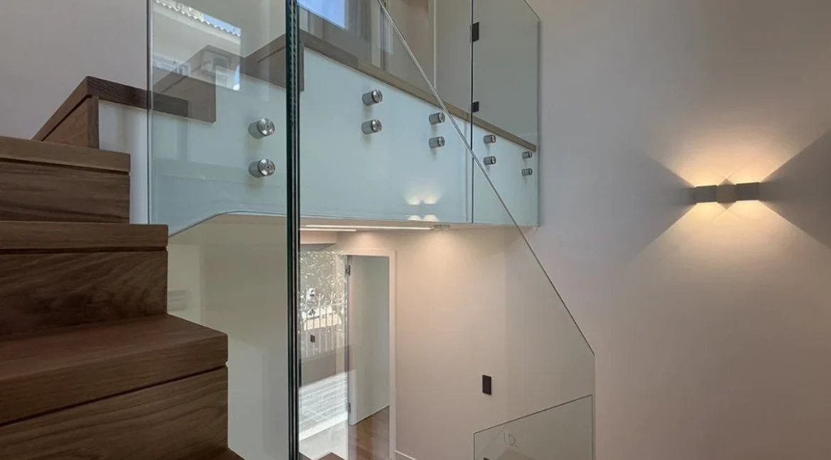 invest-in-a-property-in-athens-91309143_18