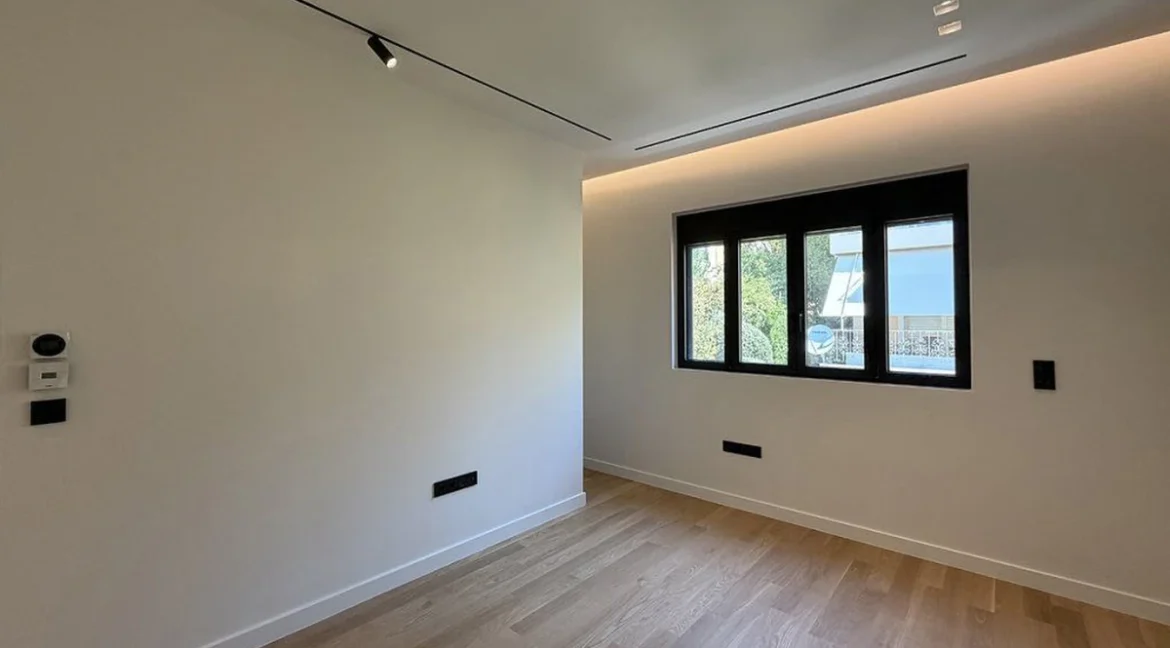 invest-in-a-property-in-athens-91309143_20