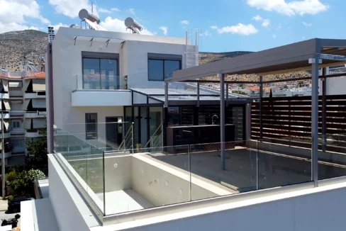 invest-in-a-property-in-athens-96214537_06