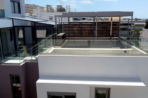 invest-in-a-property-in-athens-96214537_09