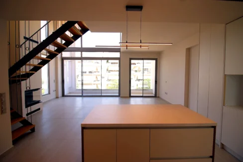 invest-in-a-property-in-athens-96214537_12