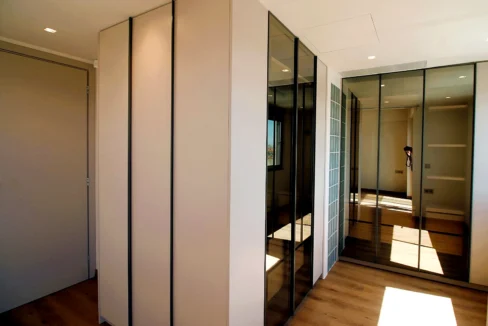 invest-in-a-property-in-athens-96214537_19