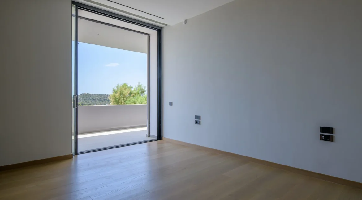 invest-in-a-sea-view-villa-in-athens-15691793_20