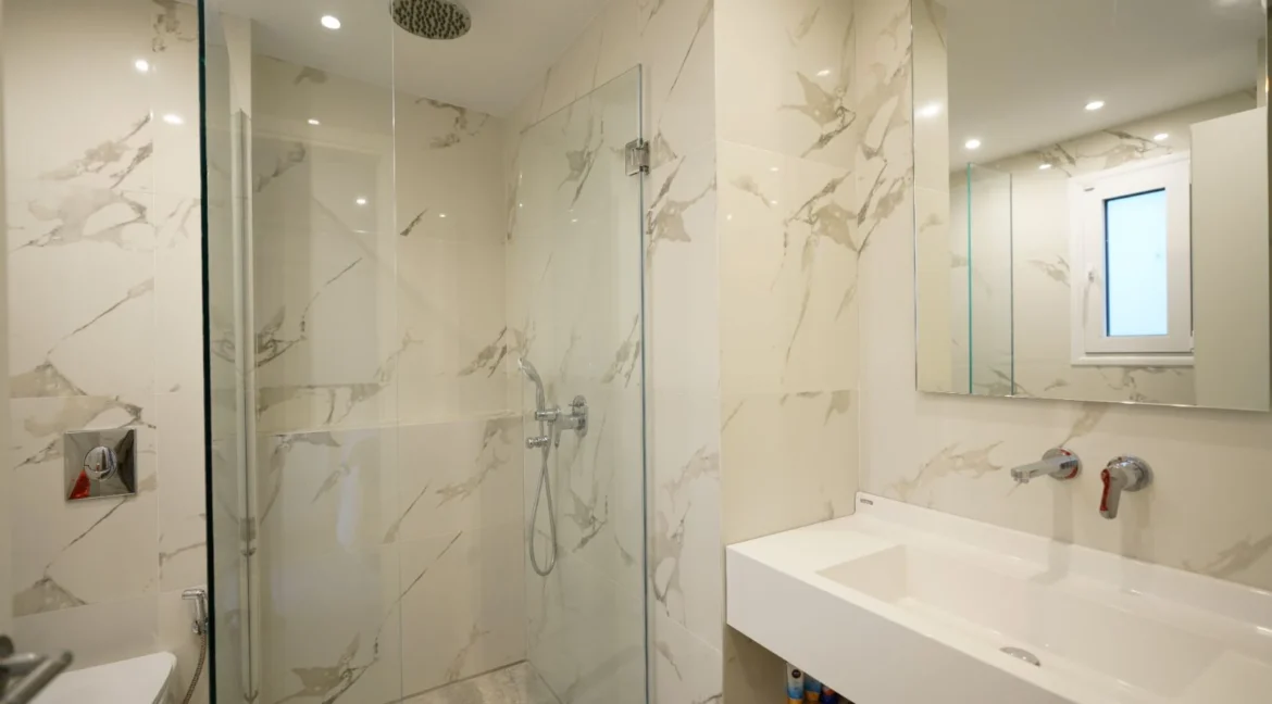 property-for-sale-in-athens-70130612_10