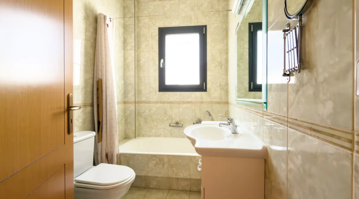 property-for-sale-in-athens-91437213_11