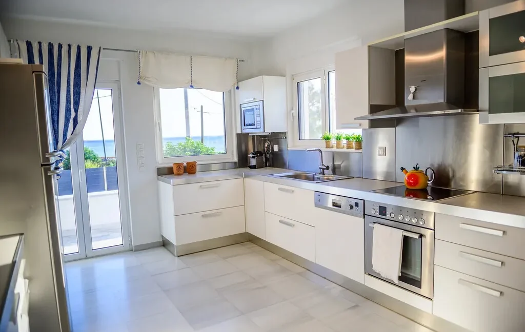 seafront-villa-for-sale-in-athens-18123477_10