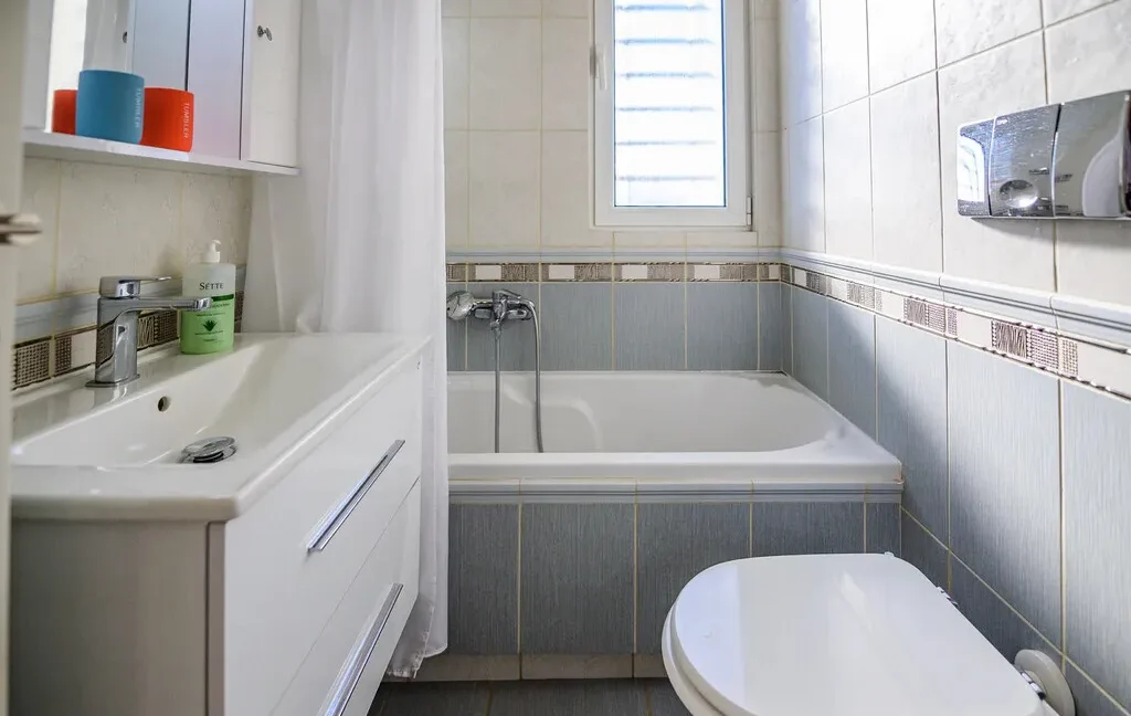seafront-villa-for-sale-in-athens-18123477_20