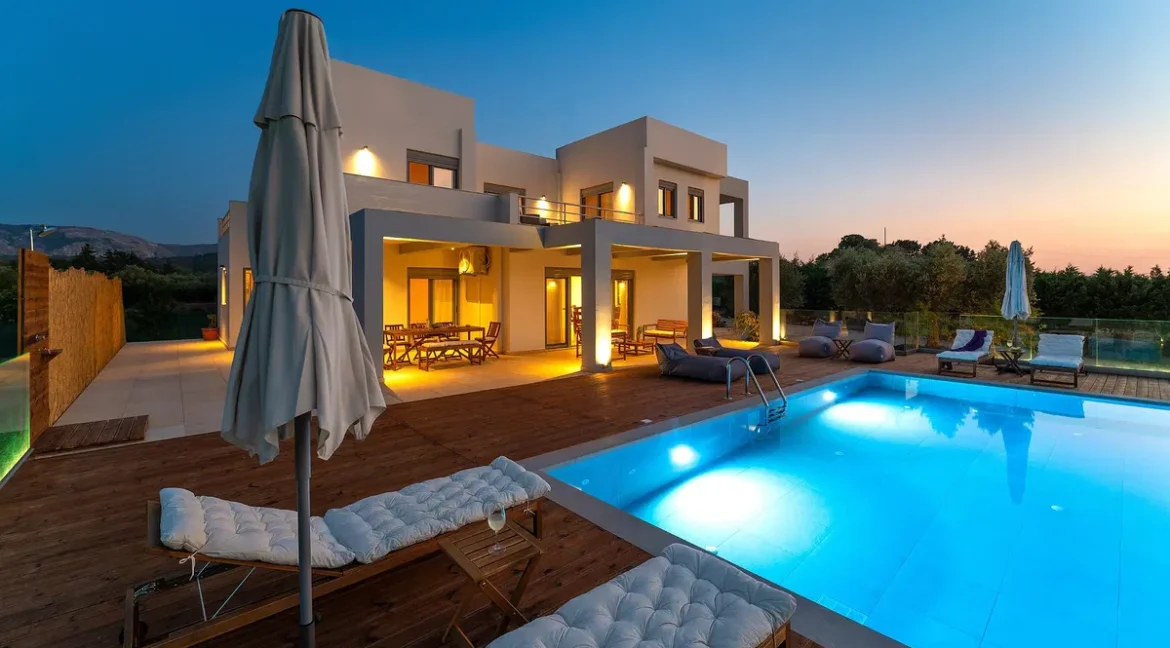 villa-for-sale-in-rhodes-rv-1679_01
