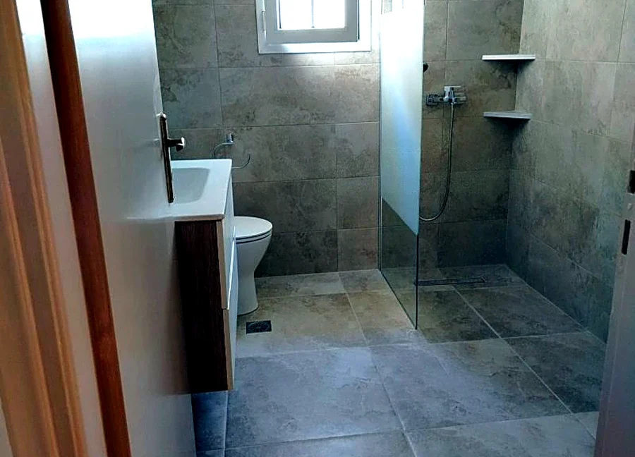 1-bedroom-apartment-for-rent-glyfada-terpsithea-68-m-96612095_03
