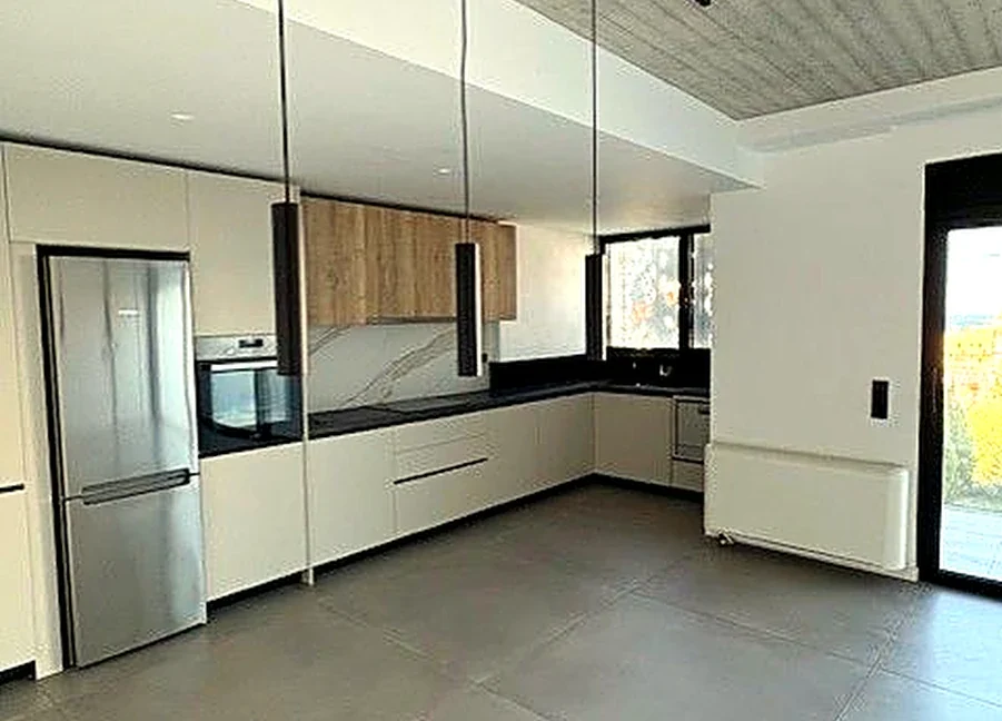 2-bedroom-apartment-for-rent-voula-110-m-92764337_03