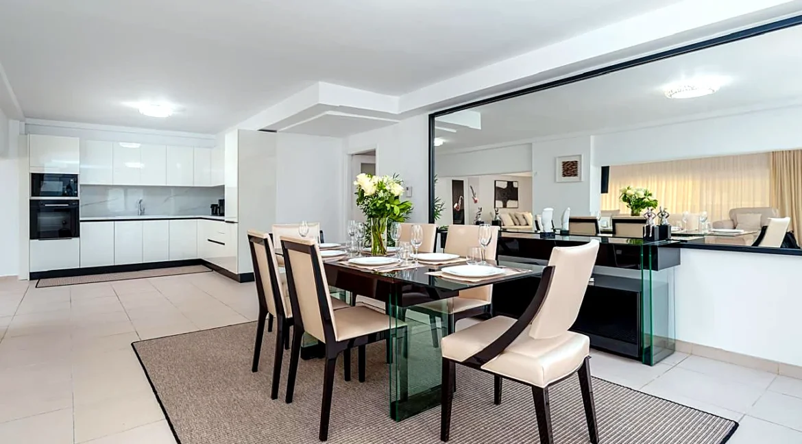 2-bedroom-apartment-for-rent-voula-center-135-m-96626252_02