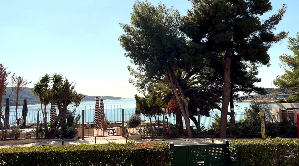 2-bedroom-apartment-for-rent-vouliagmeni-kavouri-80-m-98170593_02