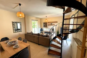 2-Bedroom Maisonette for rent Glyfada, Kato Glyfada – 90 m²