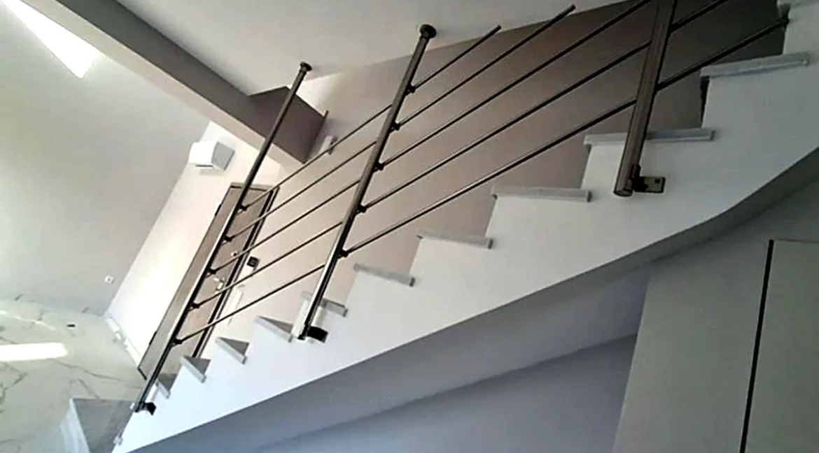 2-bedroom-maisonette-for-rent-glyfada-terpsithea-111-m-70230106_03