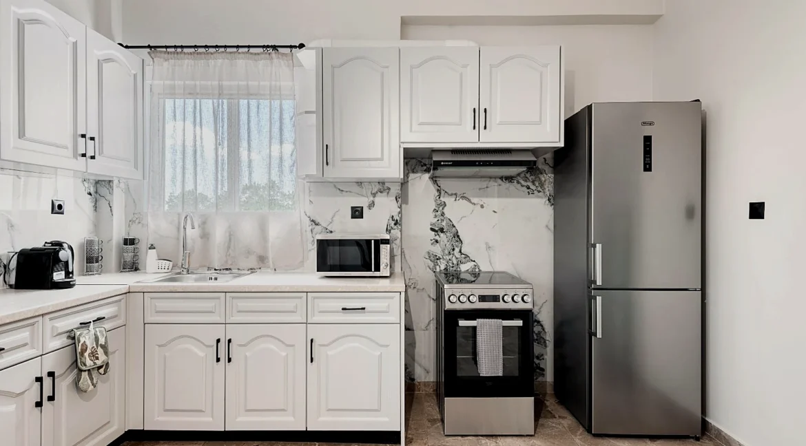 3-bedroom-apartment-for-rent-glyfada-kato-glyfada-135-m-70459427_02