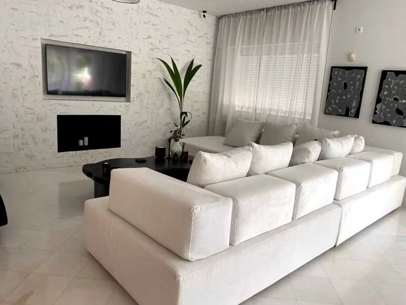 3-Bedroom Apartment for rent Glyfada, Kato Glyfada – 190 m²