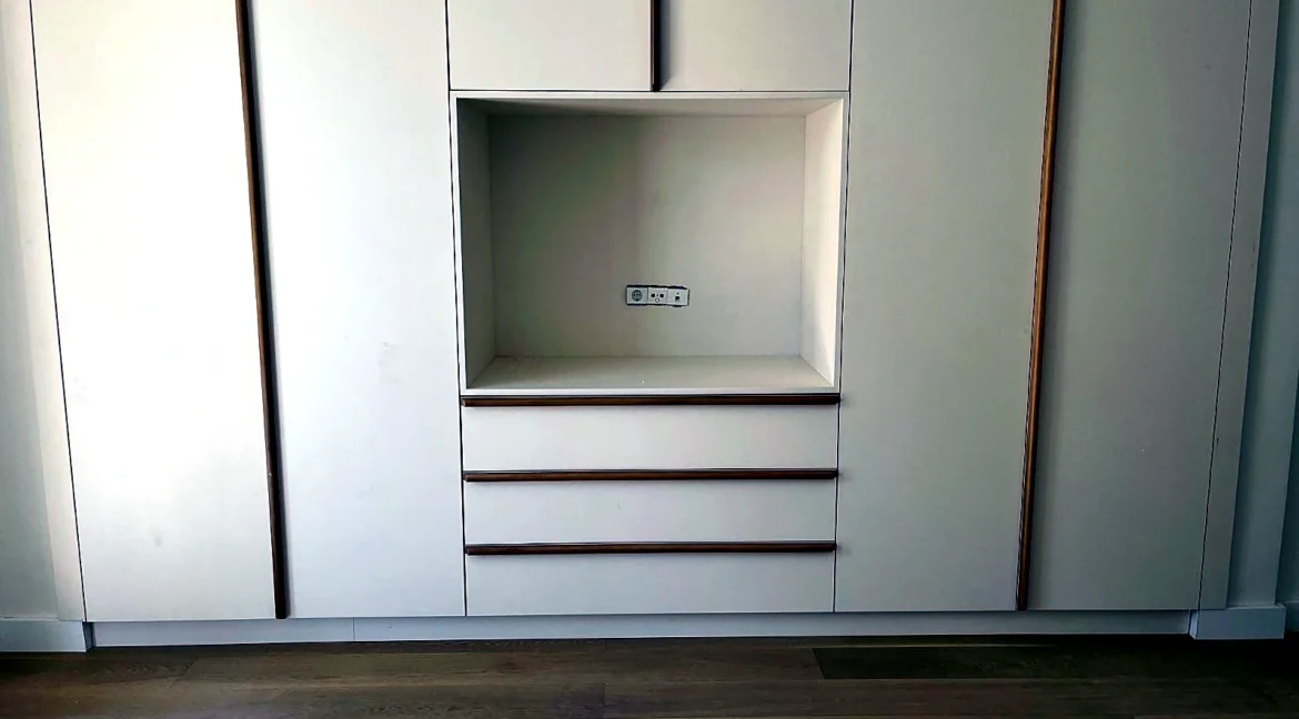 3-bedroom-apartment-for-rent-voula-center-155-m-70637290_09