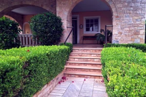 3-Bedroom Apartment for rent Voula, Kalymniotika – 165 m²