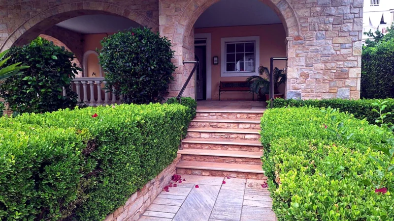 3-Bedroom Apartment for rent Voula, Kalymniotika – 165 m²
