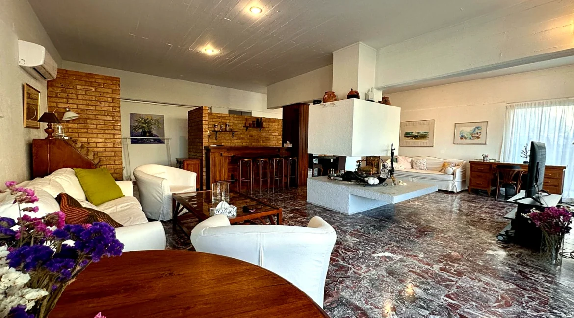 3-bedroom-apartment-for-rent-vouliagmeni-center-150-m-70496226_02