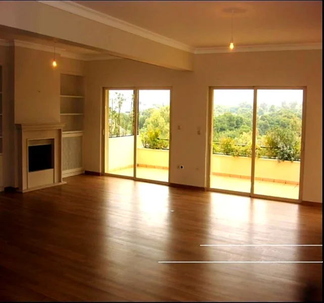 4-Bedroom Apartment for rent Glyfada, Kato Glyfada – 240 m²