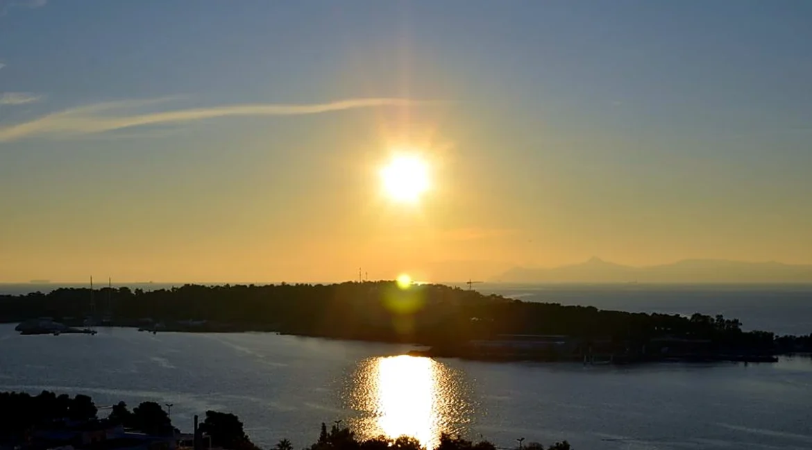4-bedroom-apartment-for-rent-vouliagmeni-center-300-m-90579624_03