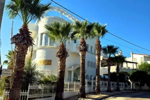 4-Bedroom House for rent Alimos, Kefallinion – 342 m²