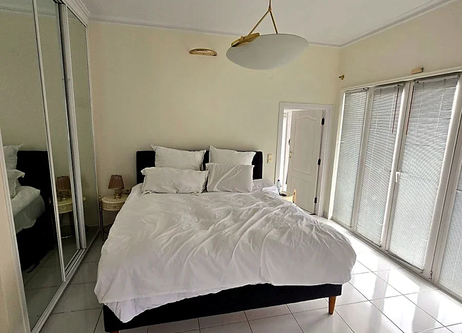 4-bedroom-house-for-rent-alimos-kefallinion-342-m-70162834_07