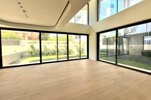 4-Bedroom Maisonette for rent Glyfada, Kato Glyfada – 235 m²