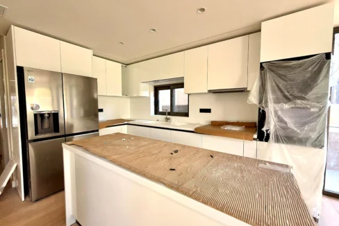 4-bedroom-maisonette-for-rent-glyfada-kato-glyfada-235-m-96165505_04