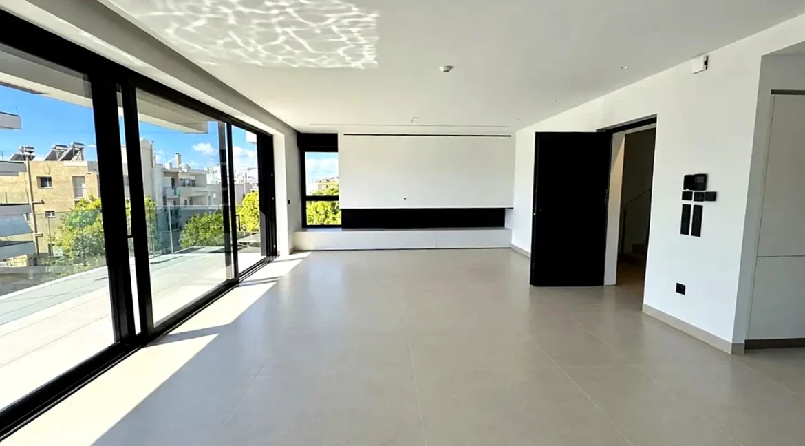 4-bedroom-maisonette-for-rent-voula-center-200-m-79002495_01