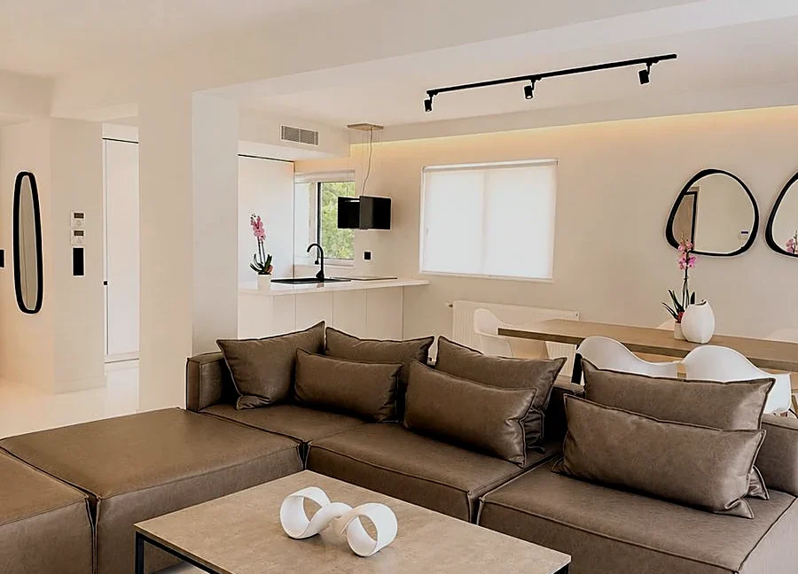 4-bedroom-maisonette-for-rent-vouliagmeni-center-210-m-70675260_02