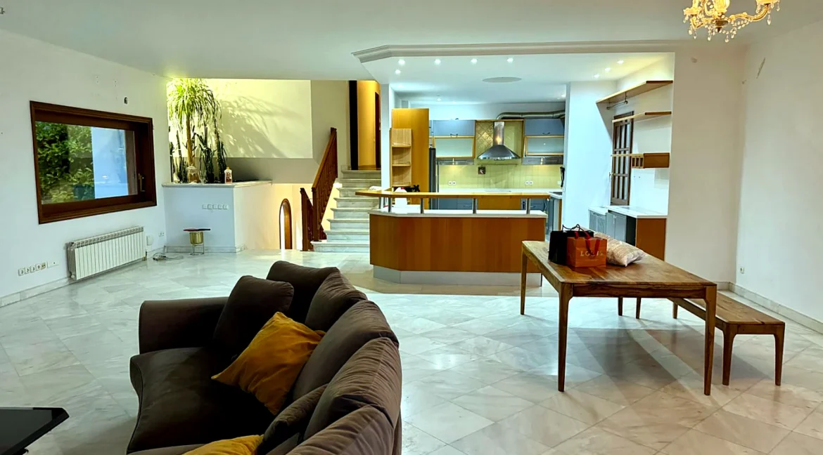 4-bedroom-maisonette-for-rent-vouliagmeni-center-250-m-70331471_12