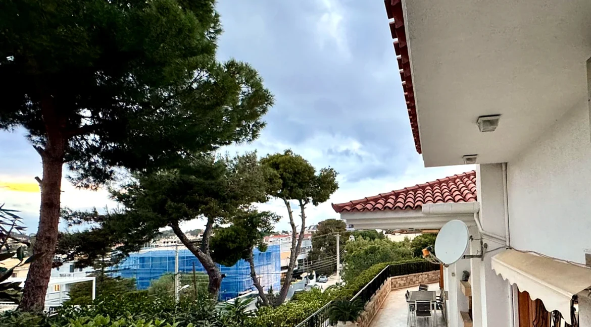 4-bedroom-maisonette-for-rent-vouliagmeni-center-250-m-70331471_13