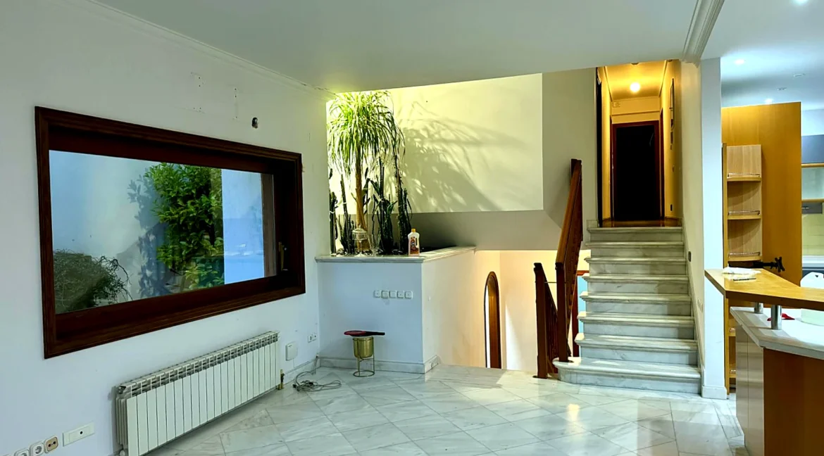 4-bedroom-maisonette-for-rent-vouliagmeni-center-250-m-70331471_20