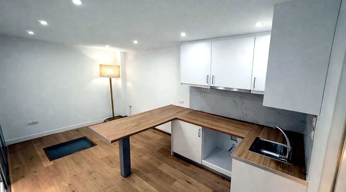 5-bedroom-maisonette-for-rent-varkiza-vari-220-m-70013579_10