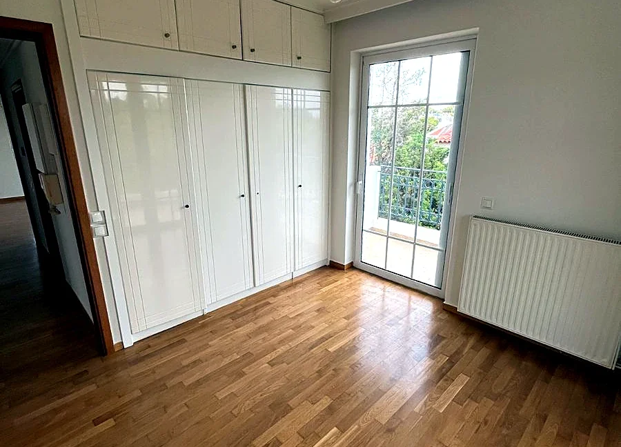 5-bedroom-maisonette-for-rent-vouliagmeni-center-220-m-70637146_08