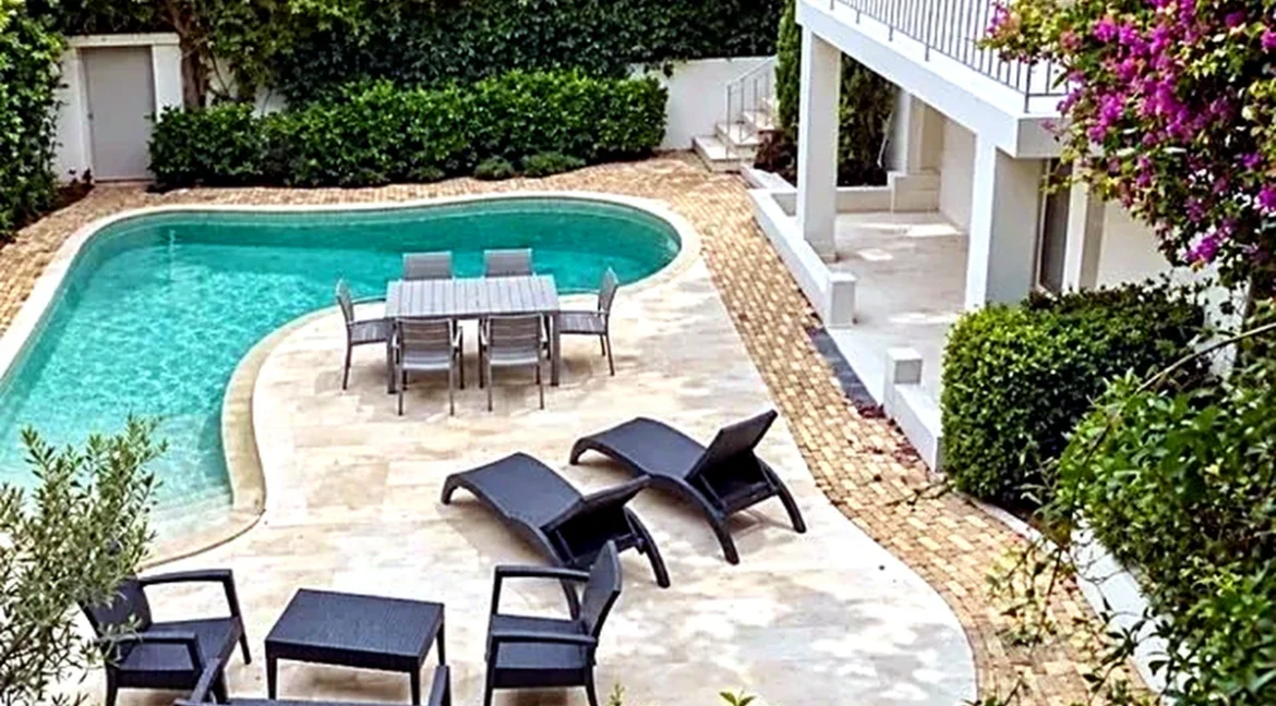 7-bedroom-house-for-rent-voula-center-400-m-79011109_02