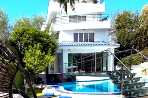 7-Bedroom Villa for rent Glyfada, Golf – 650 m²