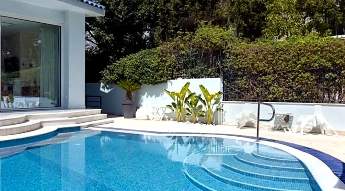 7-bedroom-villa-for-rent-glyfada-golf-650-m-91978482_02