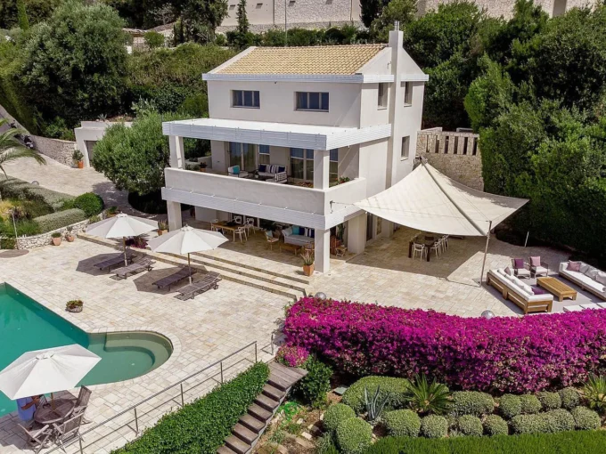 Beautiful Beachfront Villa for Sale in Corfu