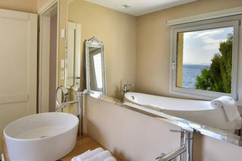 beautiful-beachfront-villa-for-sale-in-c-18369544_05