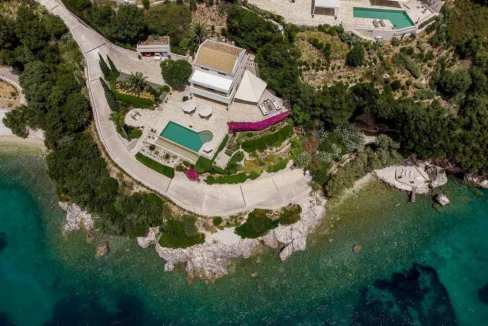 beautiful-beachfront-villa-for-sale-in-c-18369544_06