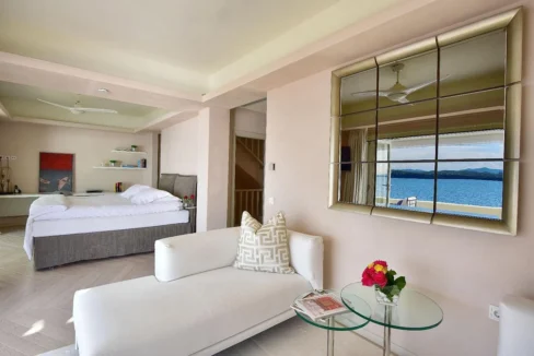 beautiful-beachfront-villa-for-sale-in-c-18369544_14